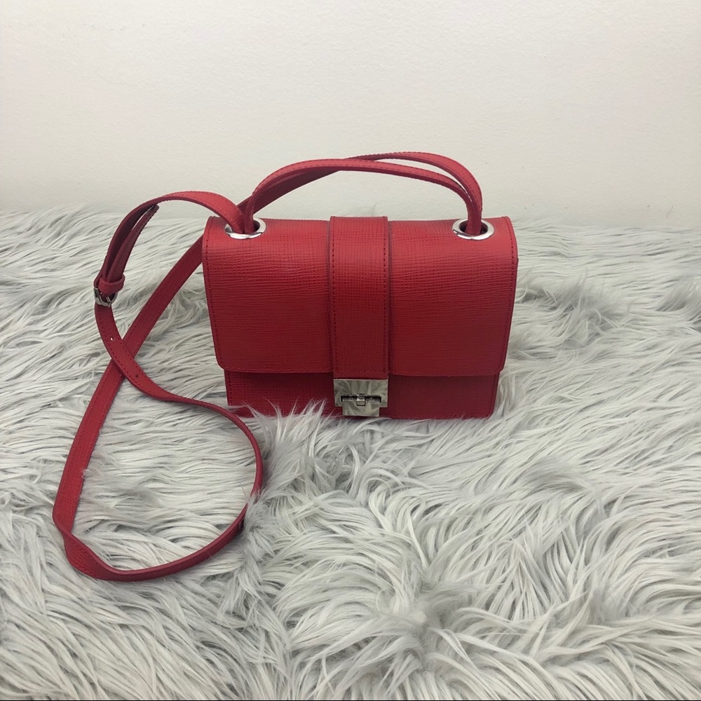 RED FAUX LEATHER PURSE